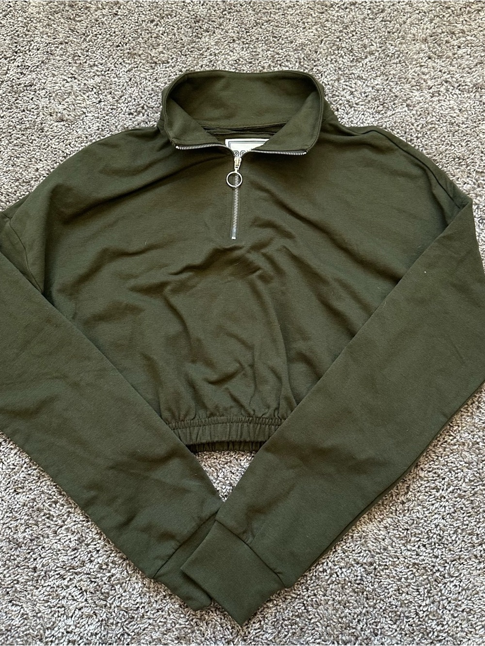 Rosio Olive Half-Zip Cropped Sweatshirt